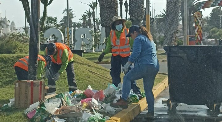 Personal de aseo de la Municipalidad recogió 50 toneladas de desperdicios durante el Convite